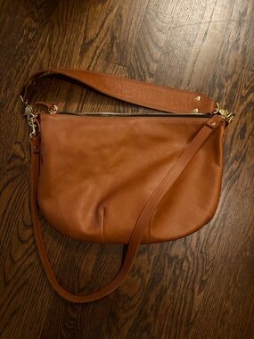 Clare V. Moyen Messenger Cognac
